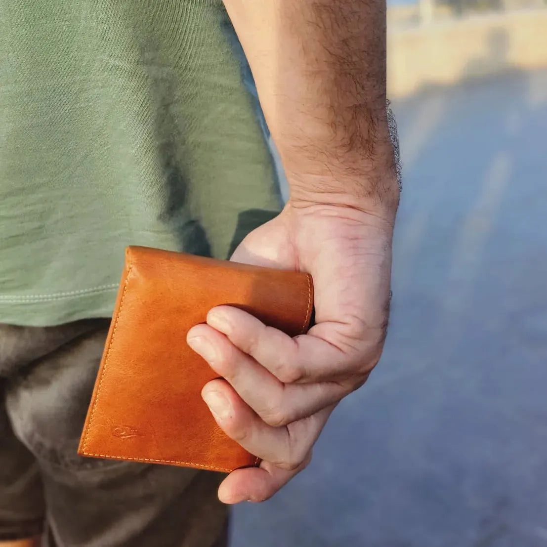 Leather Wallet for Him | Solo Dynamic Amber