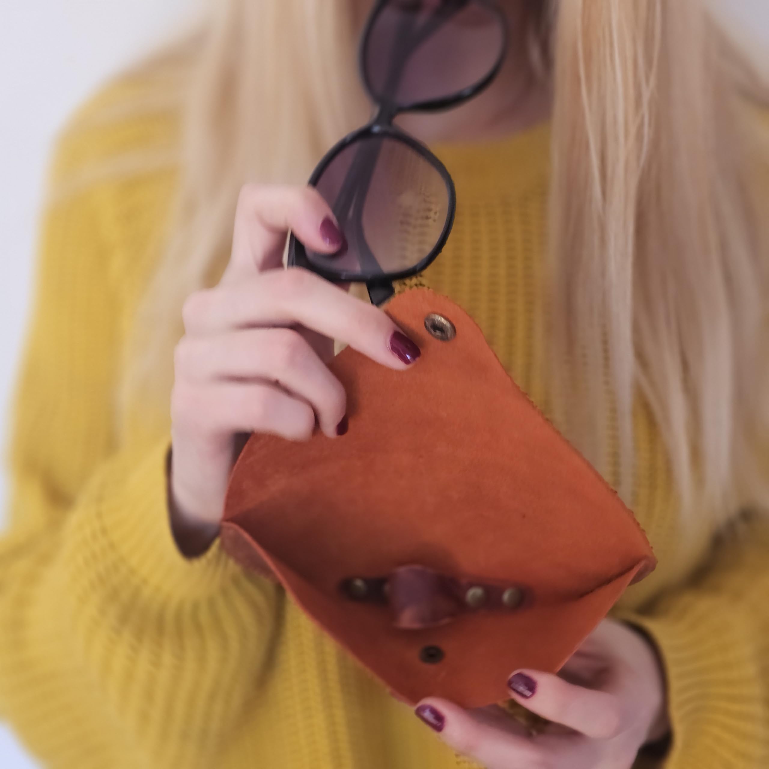 Terracotta Leather Sunglasses Case – Handmade Eyeglass Pouch