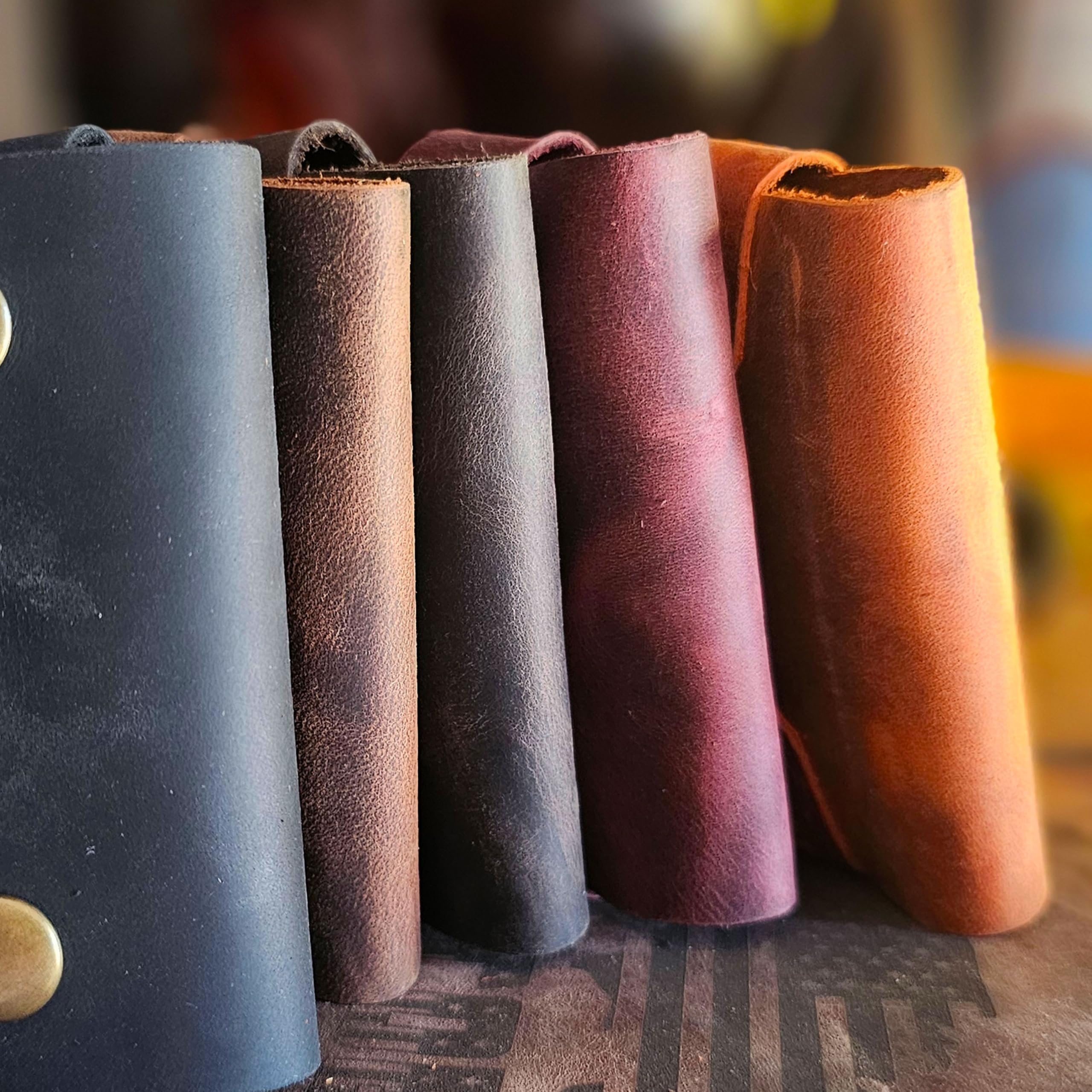 Ignis Craft Dark Brown Leather Card Holder – Handmade Men’s Minimalist Wallet, Slim Credit Card Case, Business Card Holder Leather – Stylish & Practical for Daily Carry